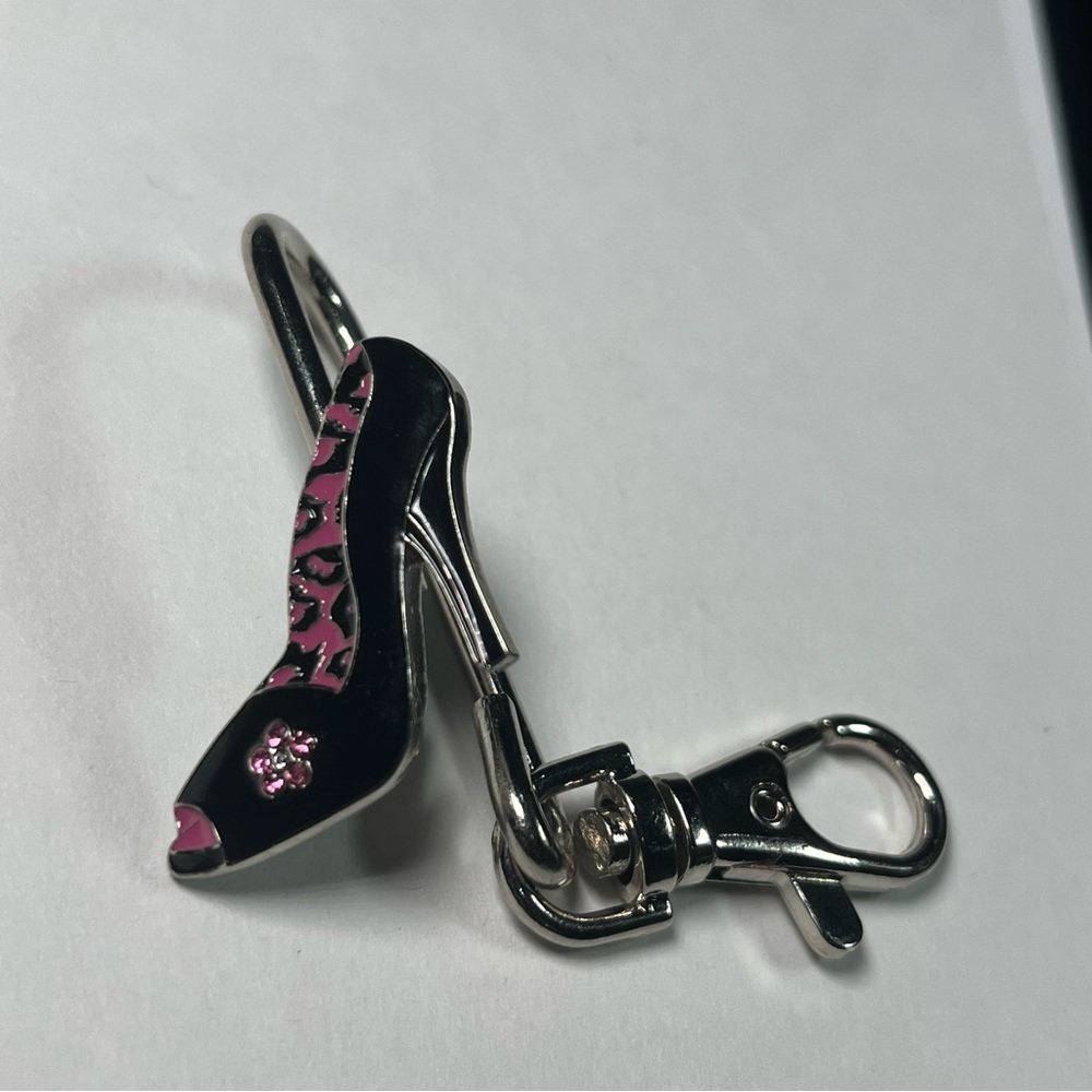 Alexx Purse Key Finder High Heel Peep Shoe Keychain Purse Charm